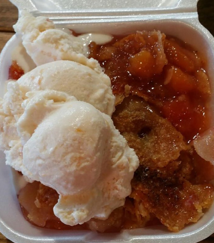 Southern Belle Peach Cobbler